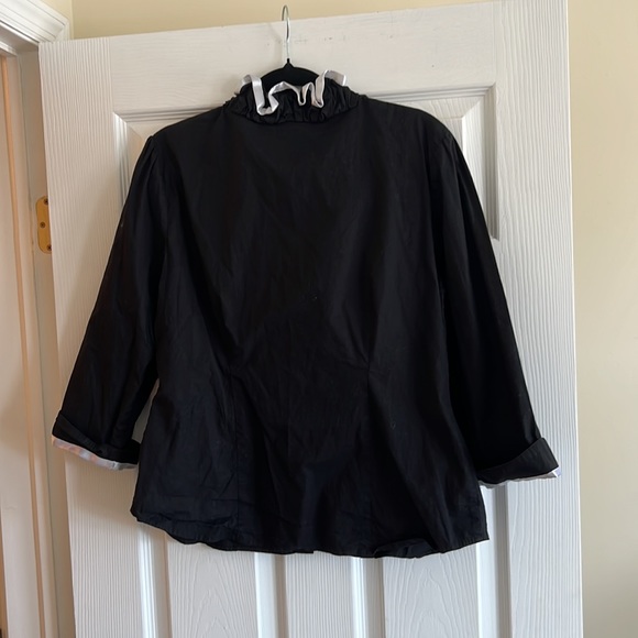 Harve Benard Black Blouse With White Ruffle Accents. Size XL. - Picture 5 of 6